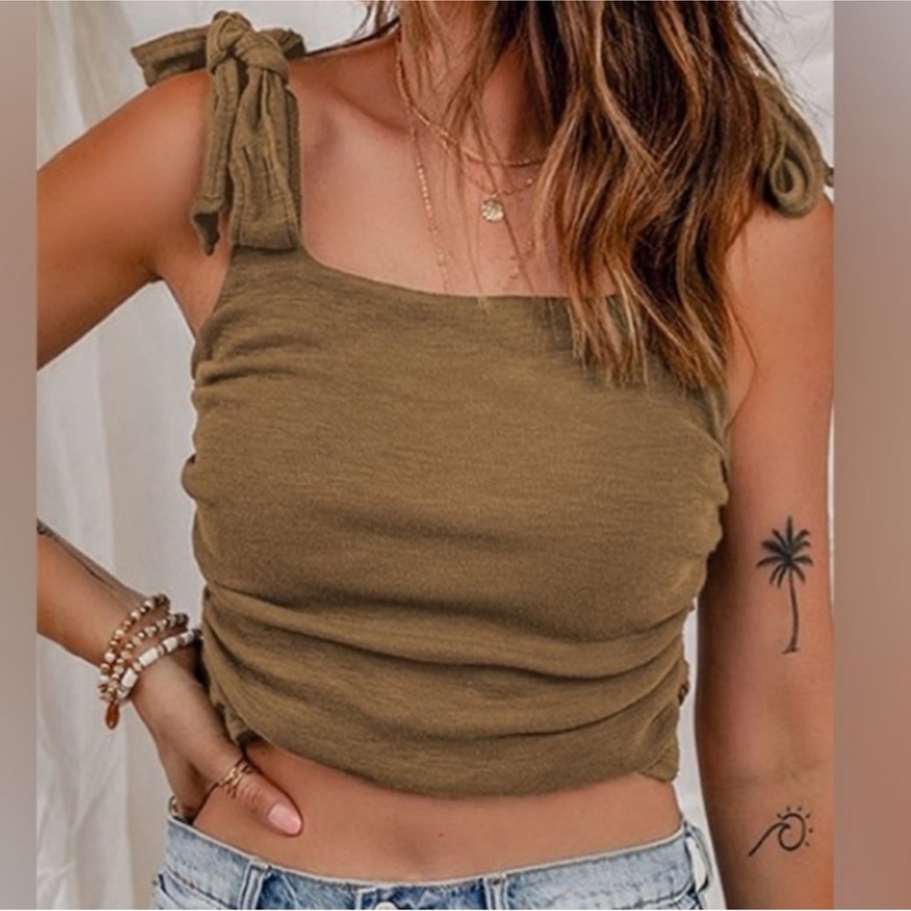 Free People Boulevard tank strap bows olive green Size Large